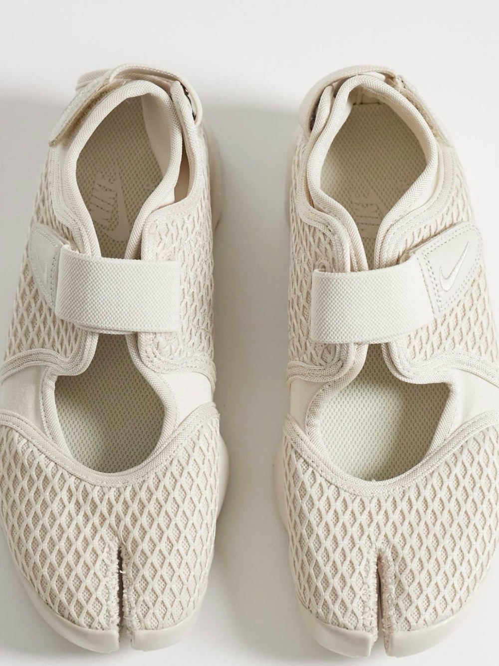 Nike Air Rift mesh-panelled sneakers